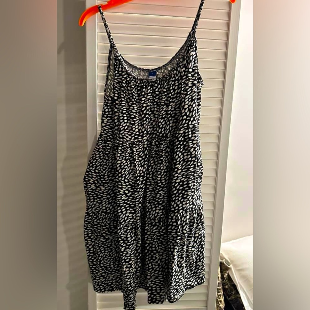 Old Navy Polka Dot Dress with Pockets & Spaghetti Straps